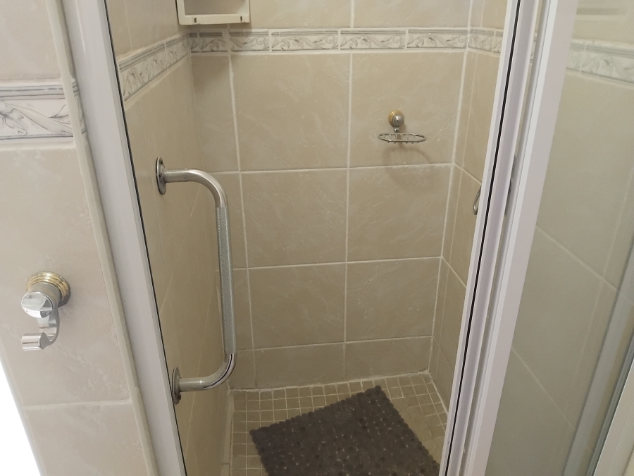 4 Bedroom Property for Sale in Wavecrest Eastern Cape